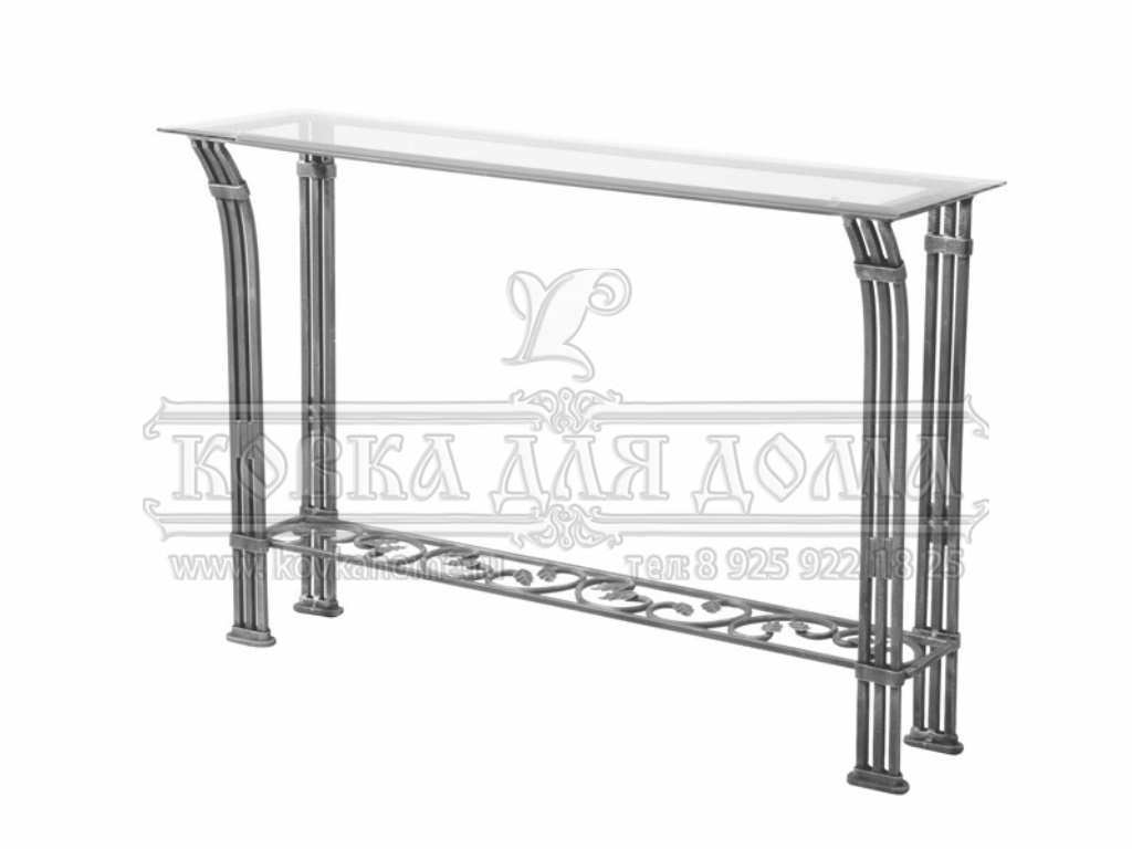 Эффектная кованая консоль сделана на заказ в классическом стиле 
