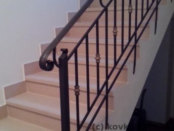 Фото классические кованые перила